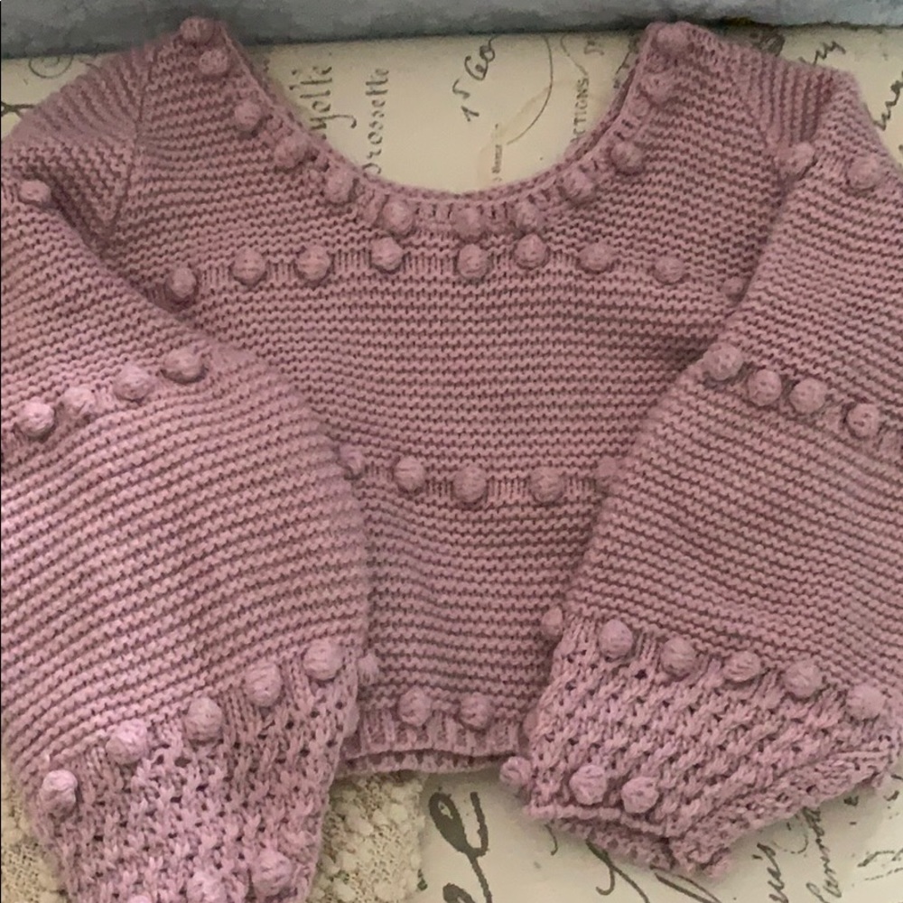 Storia Small pink sweater